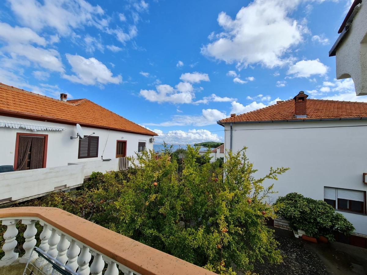 Apartmani Lenka Ugljan Exteriér fotografie