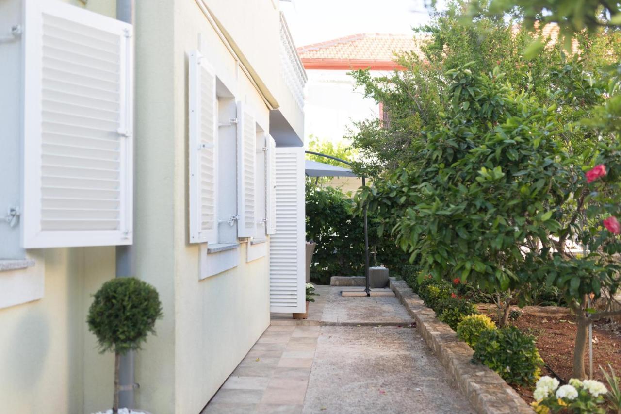 Apartmani Lenka Ugljan Exteriér fotografie