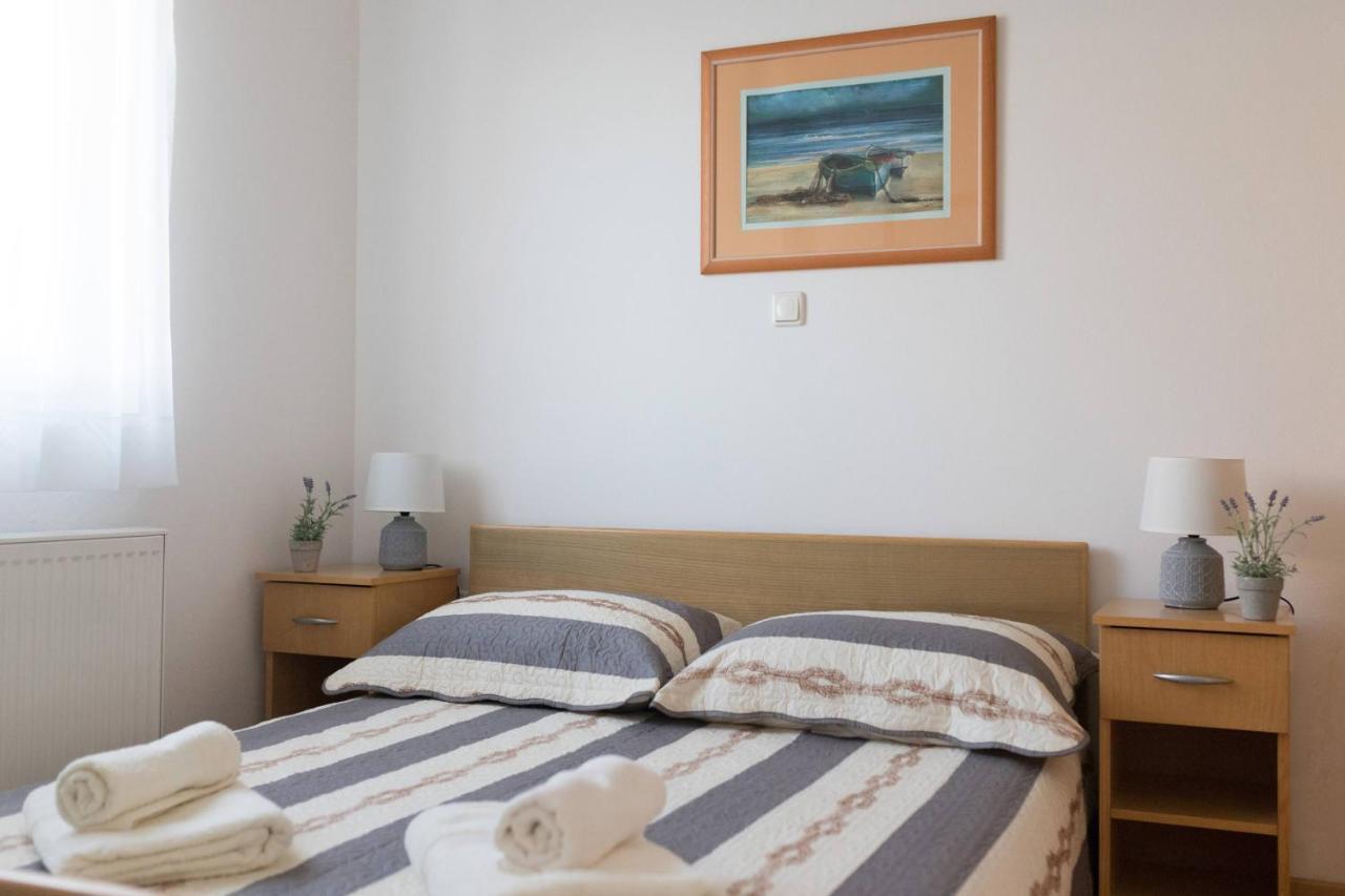 Apartmani Lenka Ugljan Exteriér fotografie