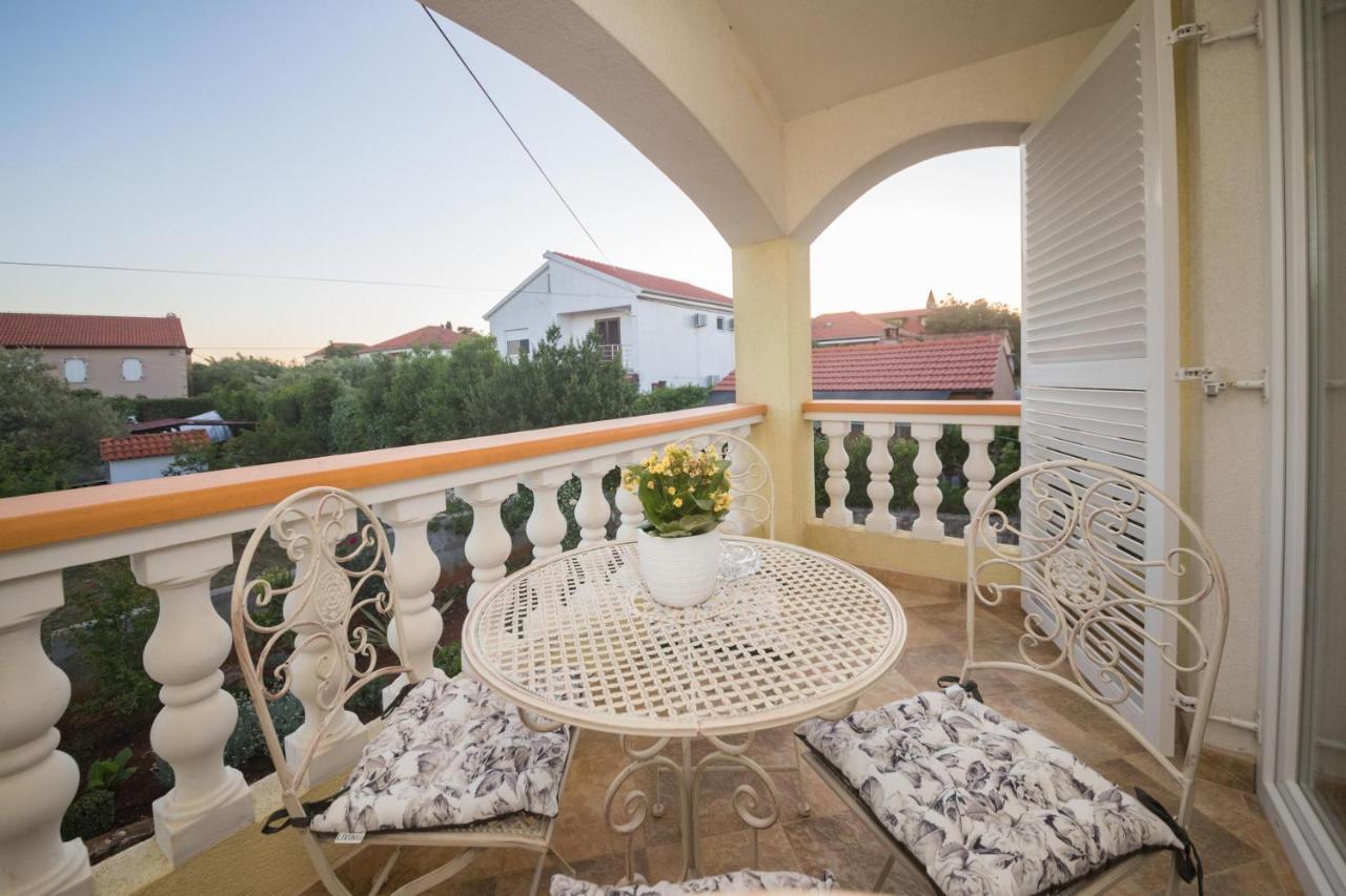 Apartmani Lenka Ugljan Exteriér fotografie