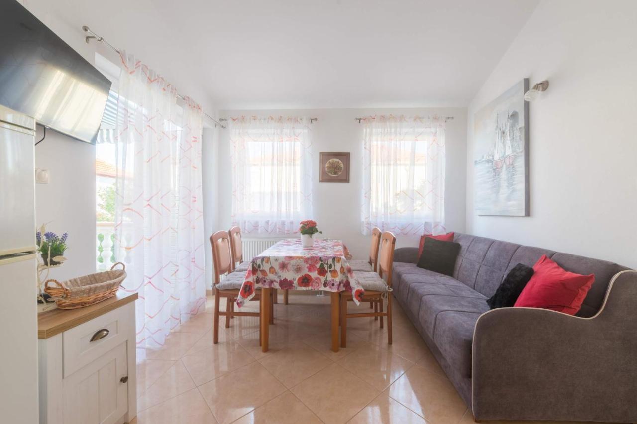 Apartmani Lenka Ugljan Exteriér fotografie
